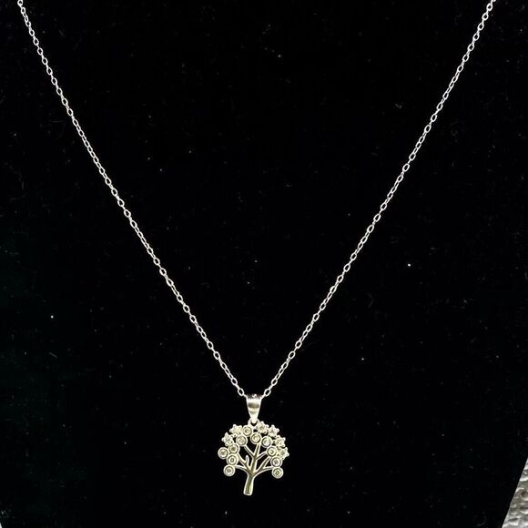 #AAU Tree of Life 925 Silver Pendant & 18” 925 Chain - Picture 7 of 11